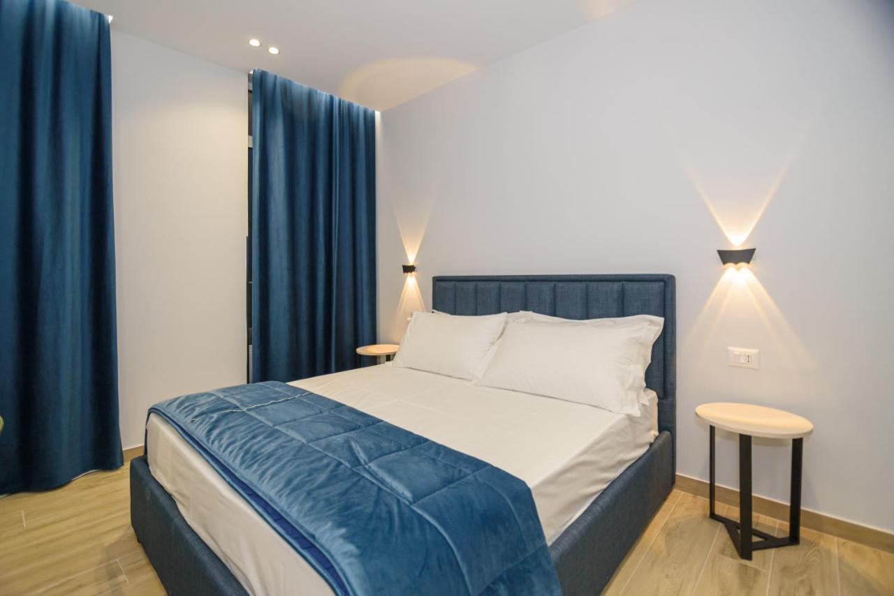 Palm Side Hotel Влёра Экстерьер фото