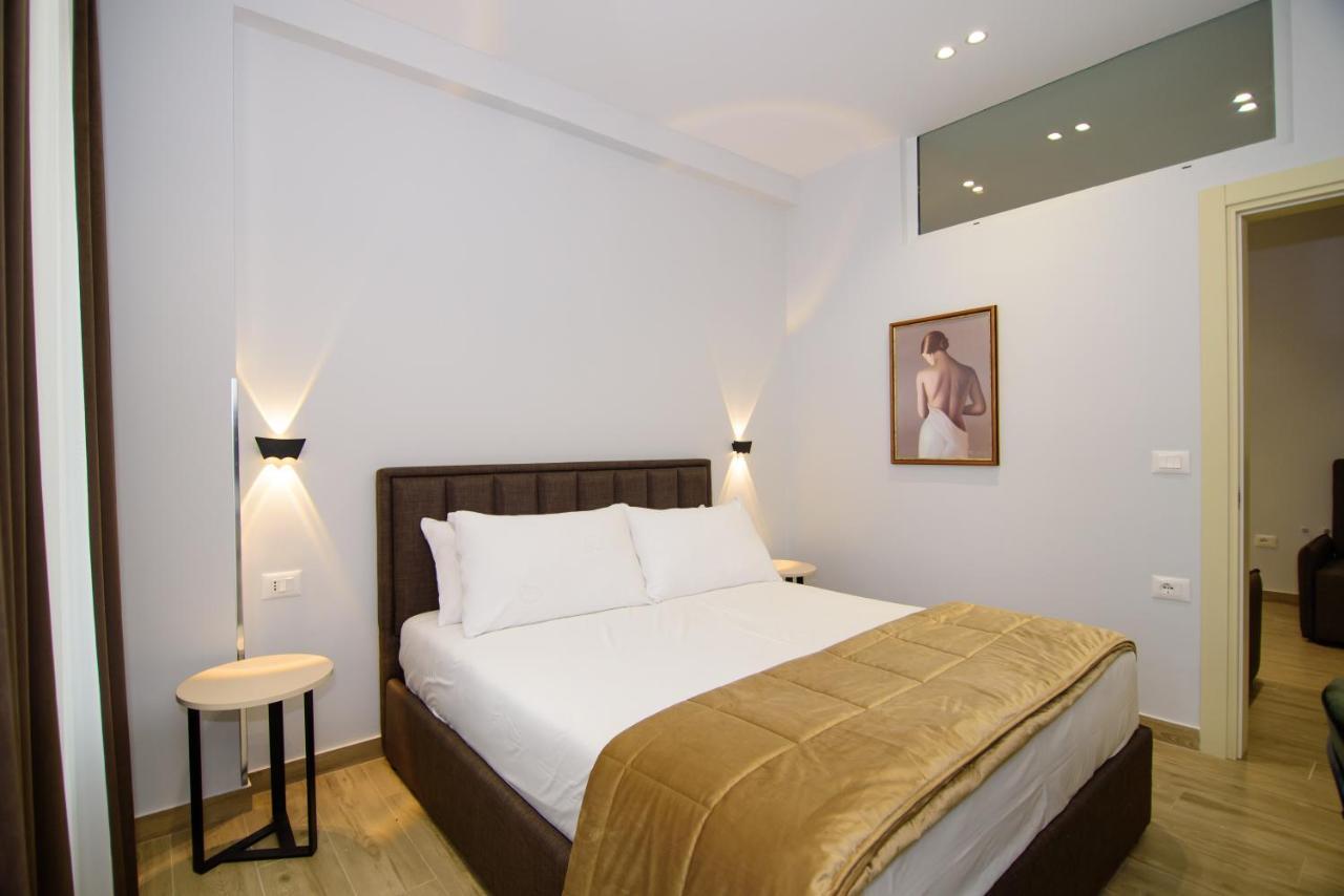 Palm Side Hotel Влёра Экстерьер фото