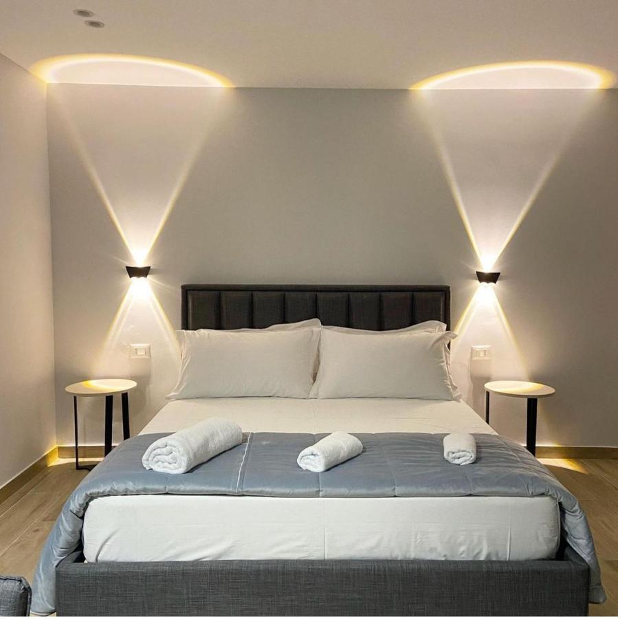 Palm Side Hotel Влёра Экстерьер фото