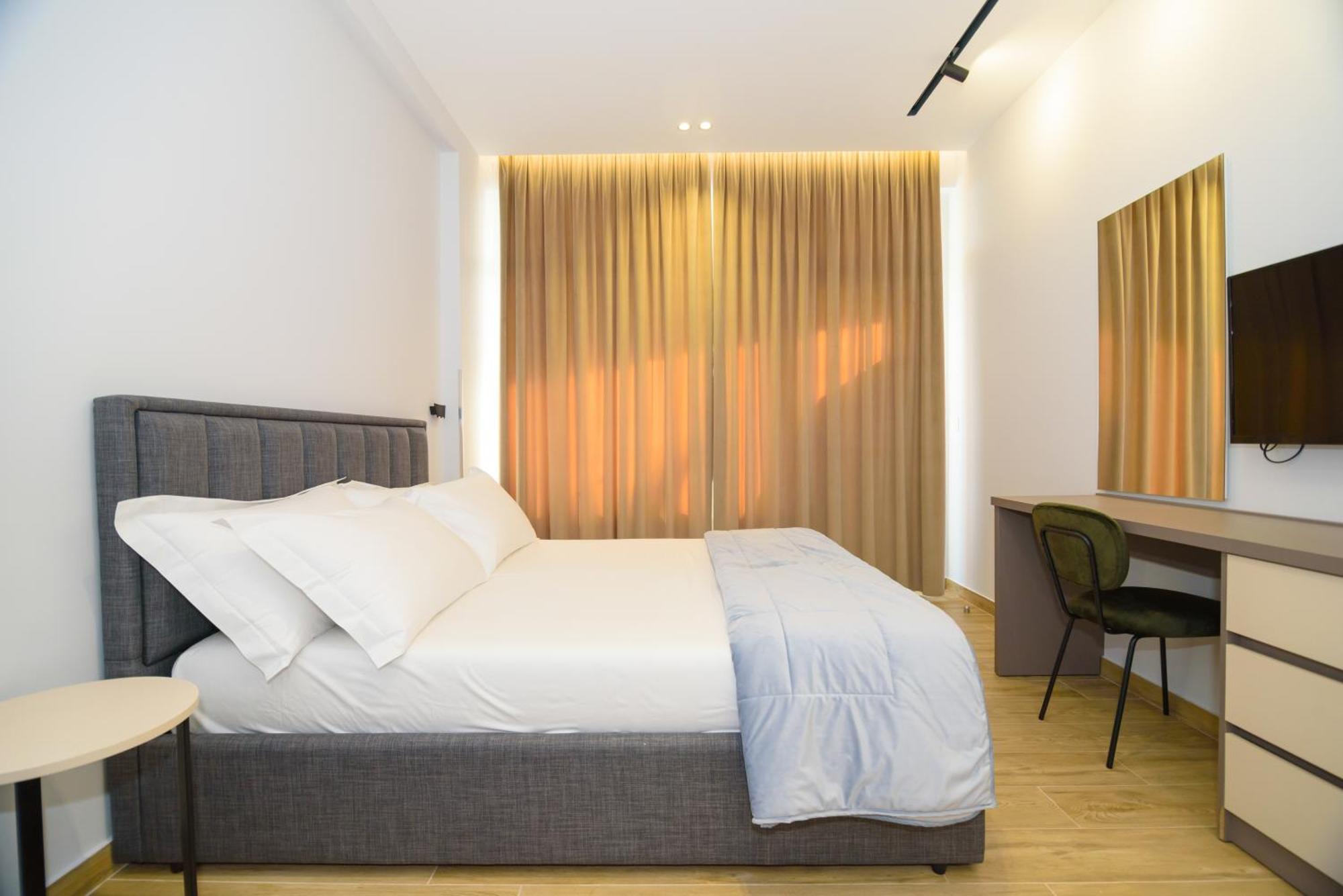 Palm Side Hotel Влёра Номер фото